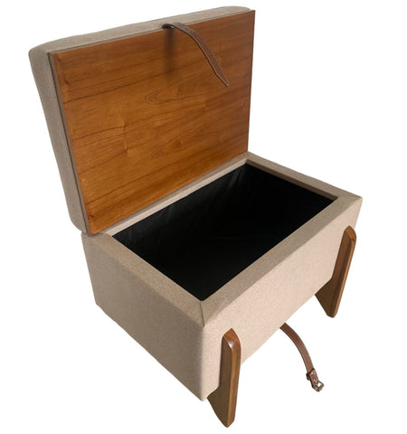 Pouf With Coffee Table In Beige
