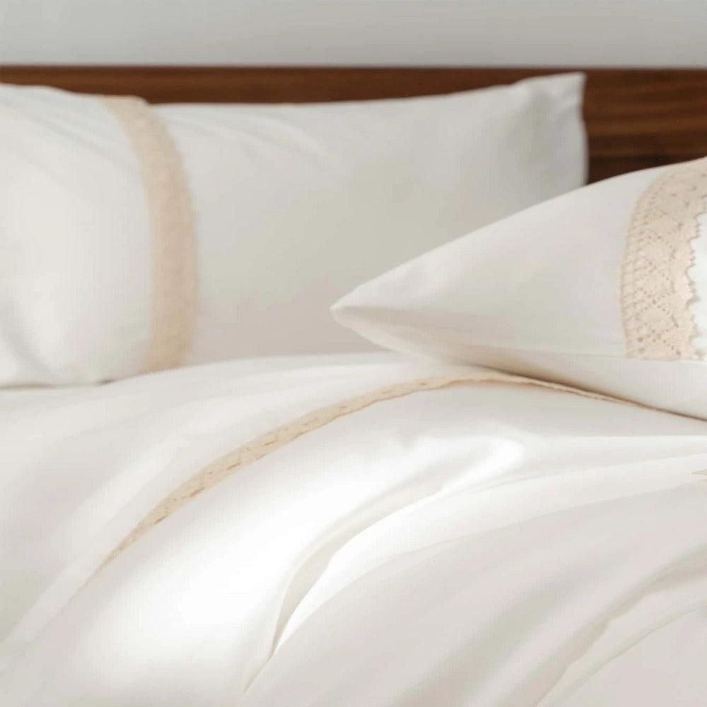 Luxury Duvet With Mash Ground Lace(green) - The Linen House
