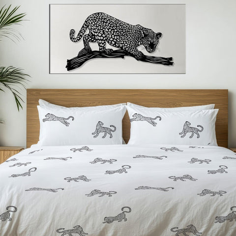White Embroidered Safari Cheetah Bedset