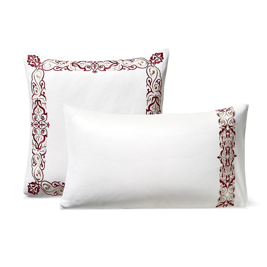 White with Maroon Royal Embroidery Duvet Set – Elegant Bedding for a Luxurious Bedroom
