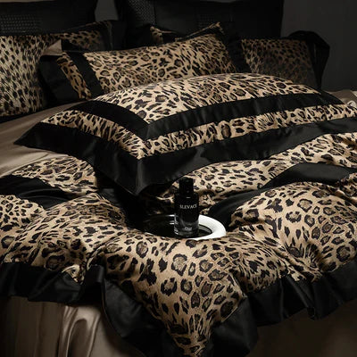 Leopard Print Duvet Set – Bold & Timeless Elegance