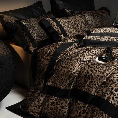 Leopard Print Duvet Set – Bold & Timeless Elegance