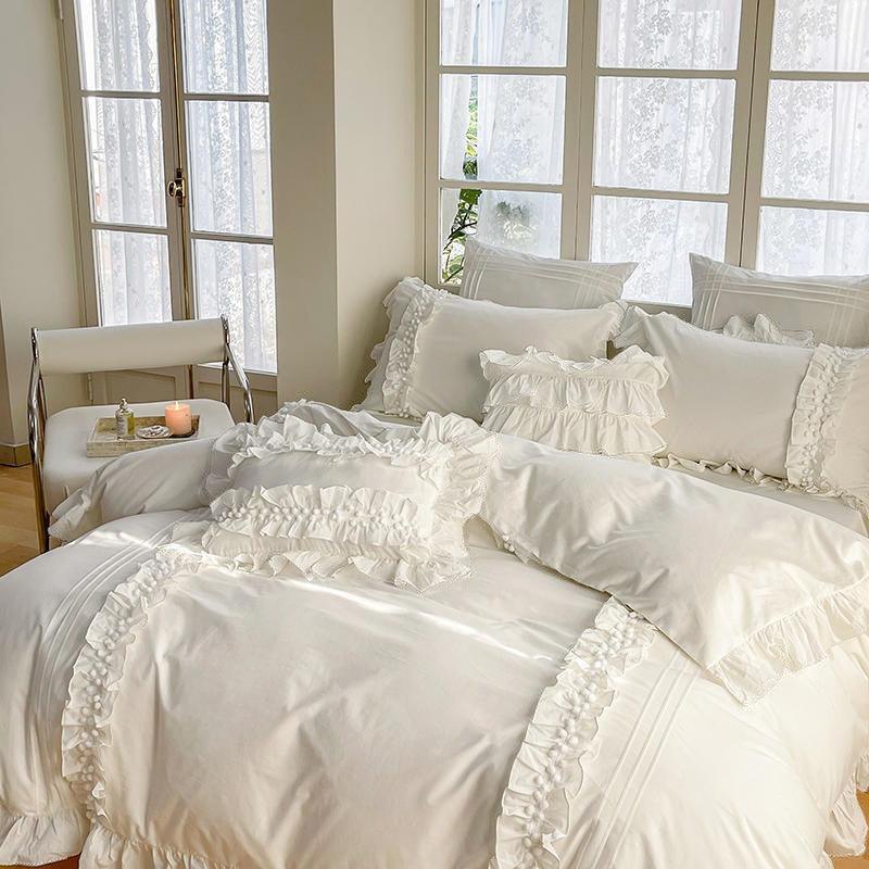 Luxury Cotton Lace Duvet Set - The Linen House