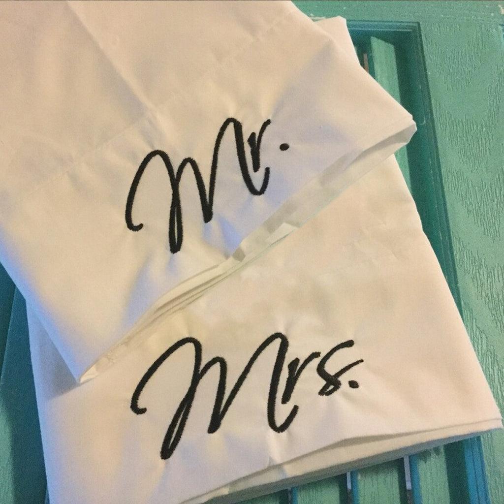 Mr & Mrs Personlaized Embroidered Bed Set - The Linen House