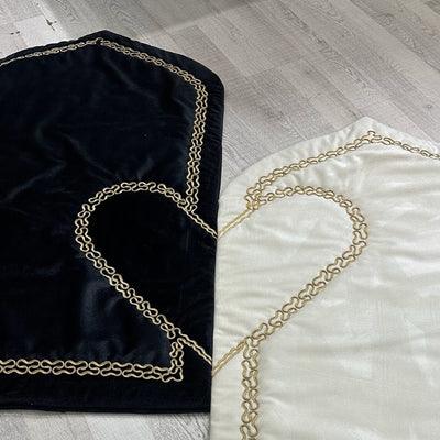 Prayer Mat Set with Heart Design( embroidered) - The Linen House