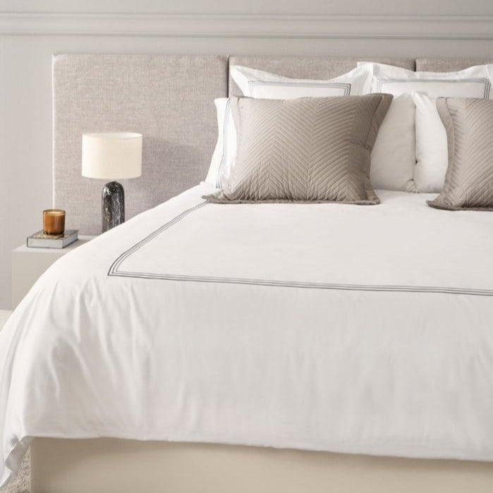 Luxury Baratta Tetra Line - The Linen House