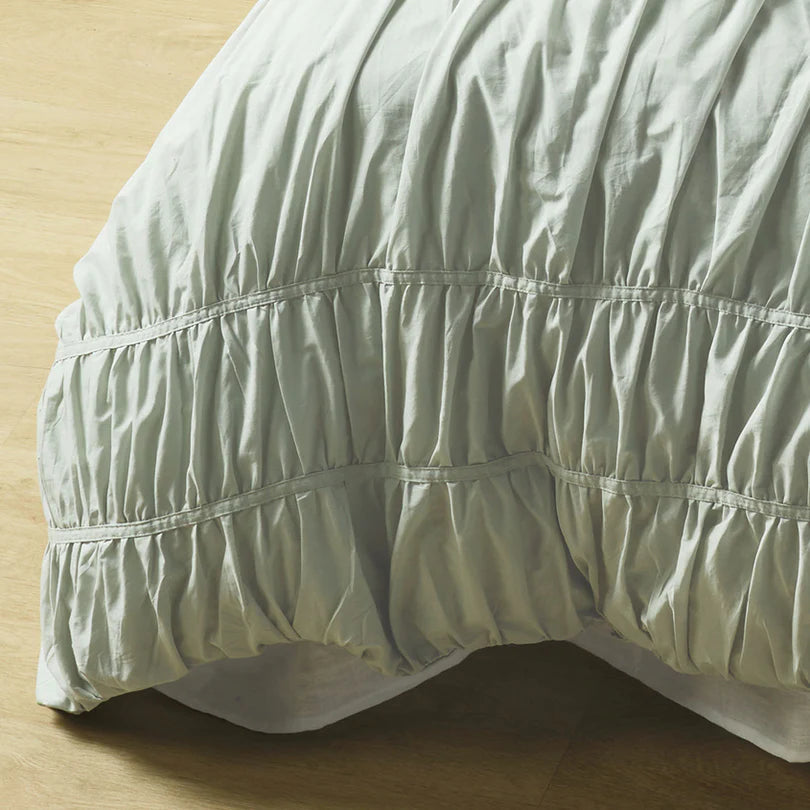 Layla Ruffle Quilt Cover Set