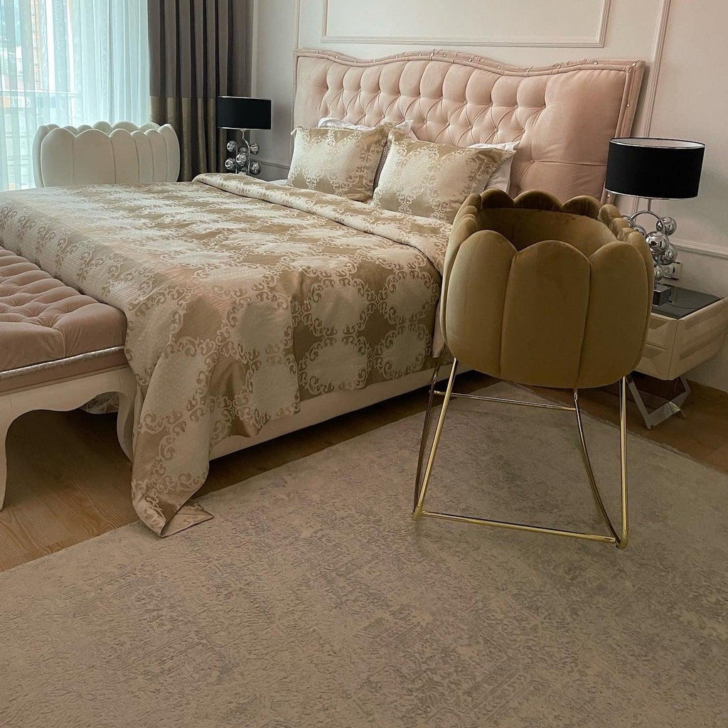Velvet Tufted Bassinet - The Linen House