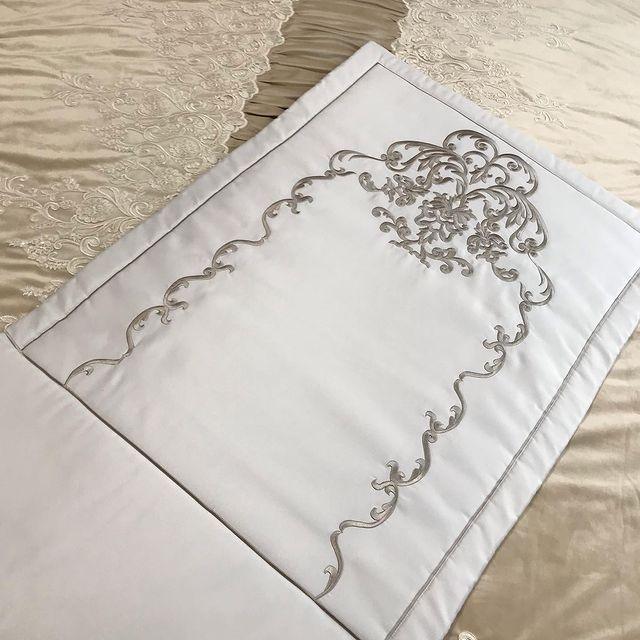 Embroidered Prayer Mat (3 piece set) - The Linen House