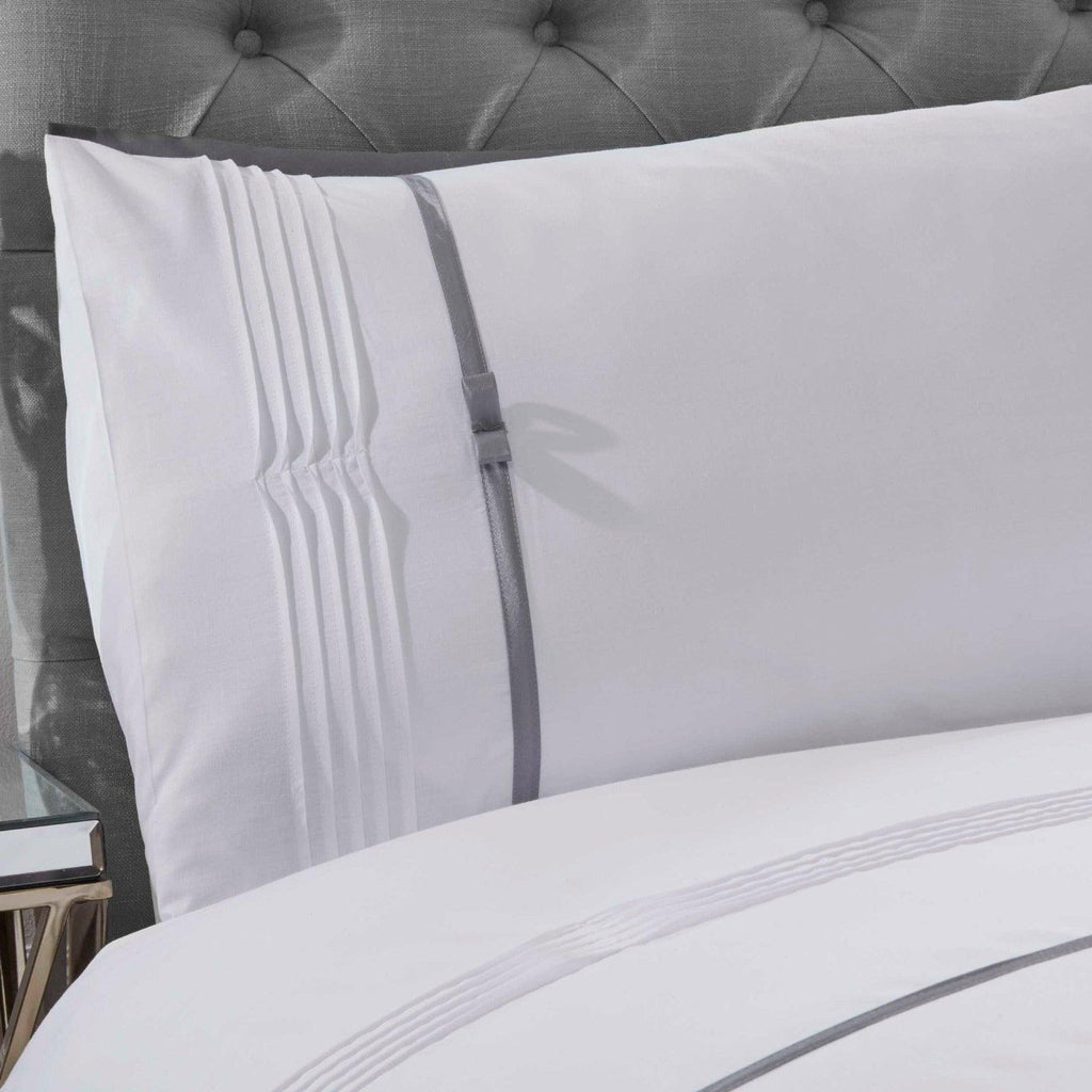 Pleats with Ribbon Bow Duvet Set - The Linen House