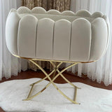 Velvet Tufted Bassinet - The Linen House