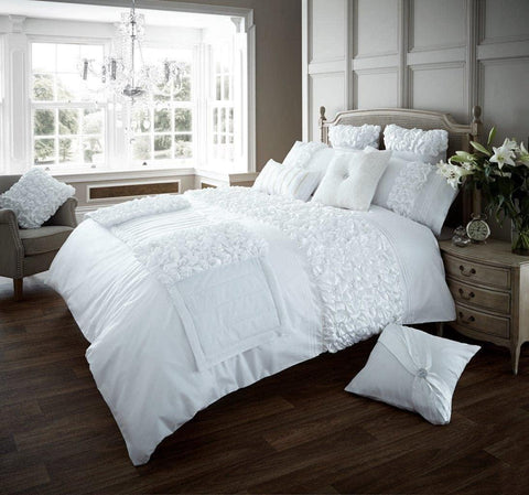 White Weavian Bridal Set with filling - The Linen House