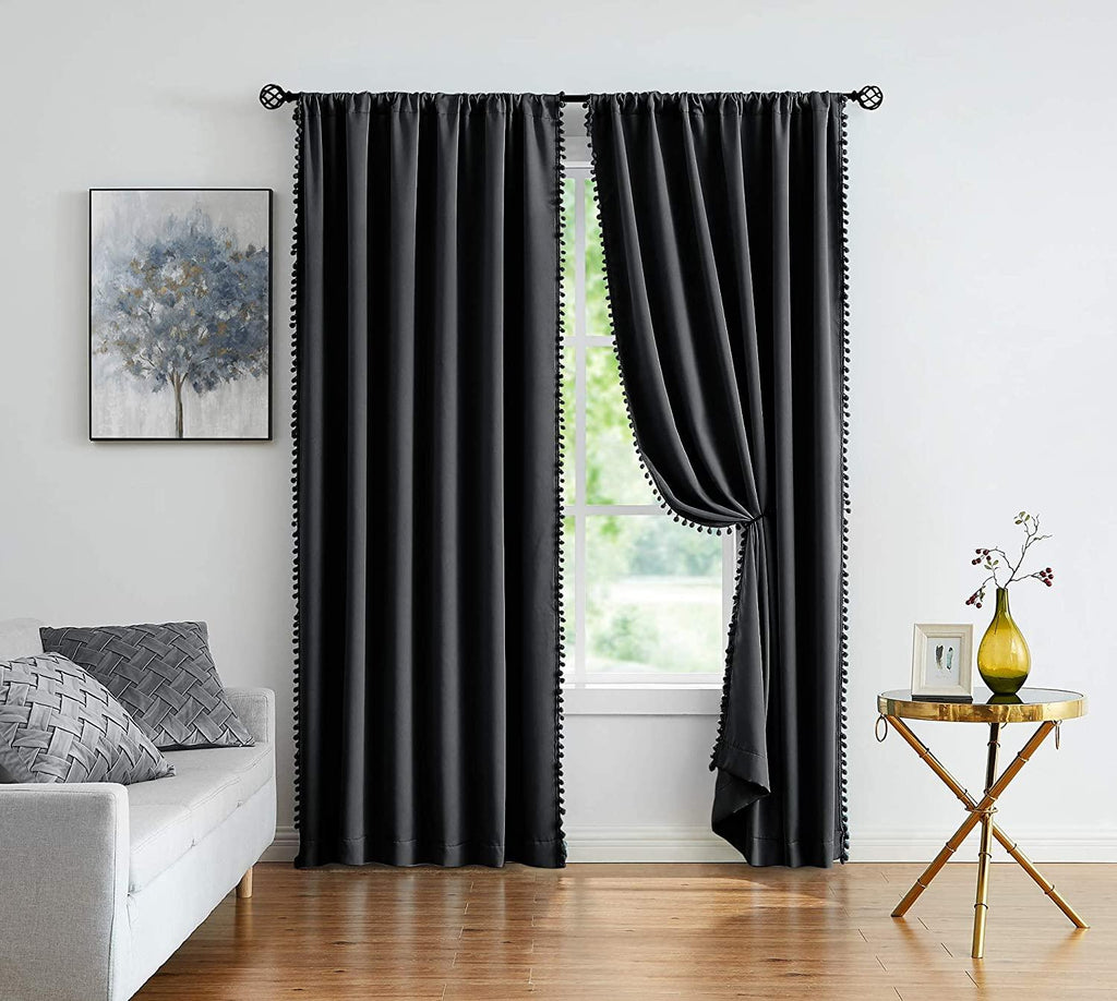 Curtain (Pom Pom) - The Linen House