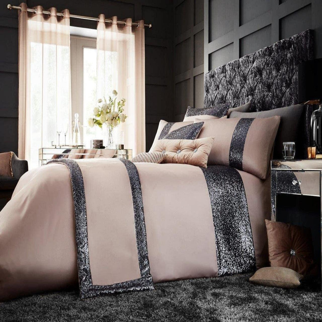 Sequence Luxury Bridal Duvet Set with filling - The Linen House
