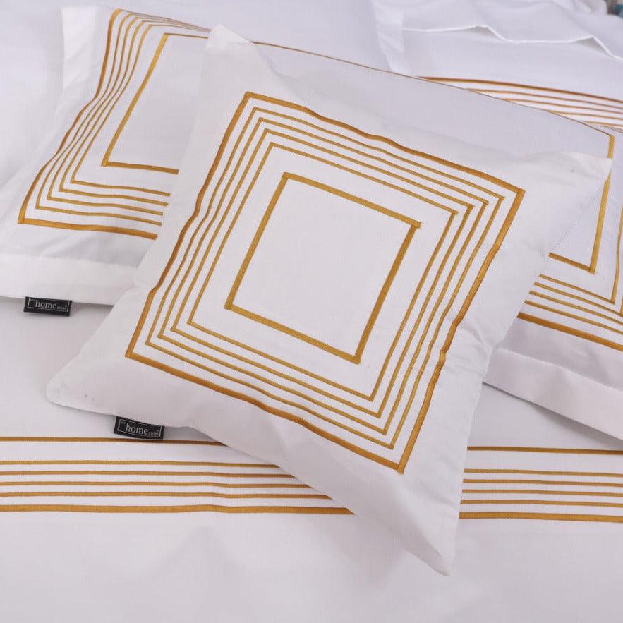 Luxury Baratta Duvet Golden - The Linen House