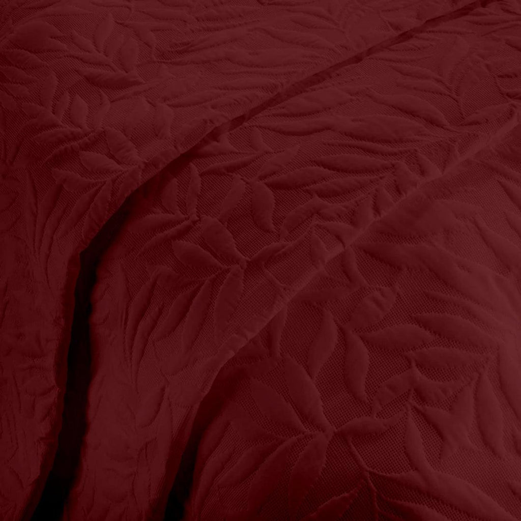 New Leafy Plant Bed Spread - The Linen House