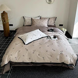 Luster Flower Printed Bedding Duvet Set – Artistic & Elegant