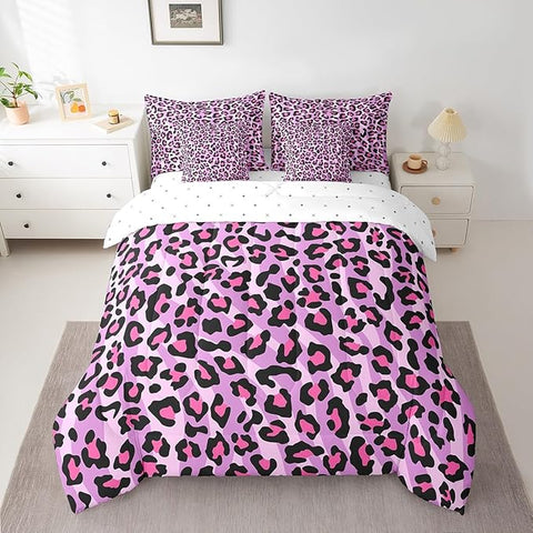 Pink Printed Bedspread Leopard Print