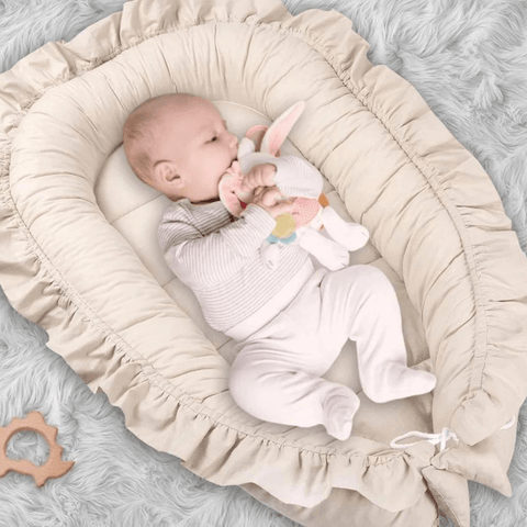 Baby nest cocoon newborns - The Linen House
