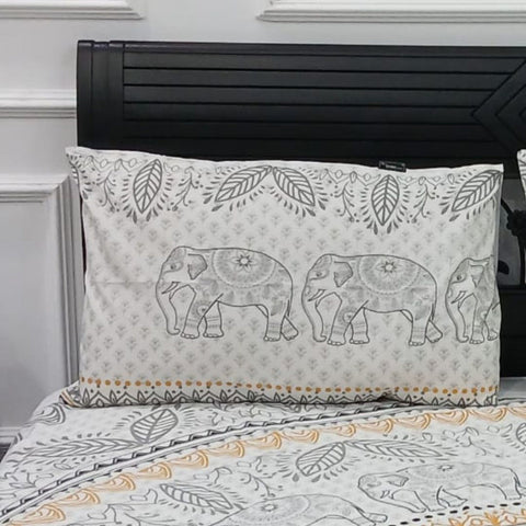 Elephant Design Printed Bedsheet (3pcs)