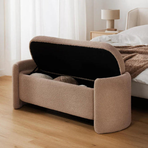 Upholstered teddy bench with storage space