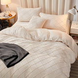 "Luxurious Velvet Pinch Pleat Duvet Set