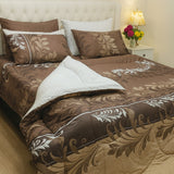 Modern Brown Floral Quilt Set – Cozy Bedroom Style