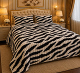 Black & White Abstract Striped Fleece Bedsheet
