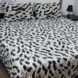 Luxury Black & White Fleece Bedsheet