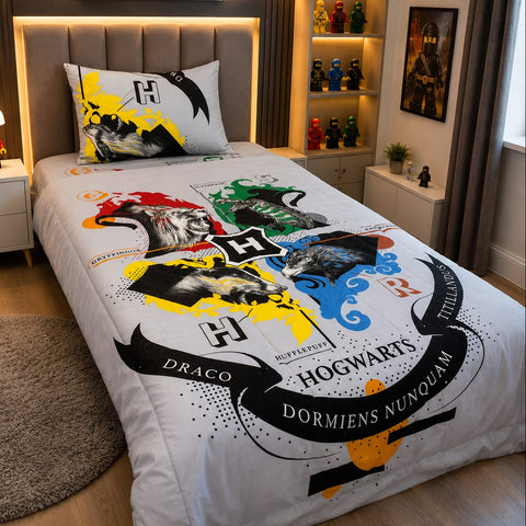Hogwarts Magical Crest White Printed Kids Comforter