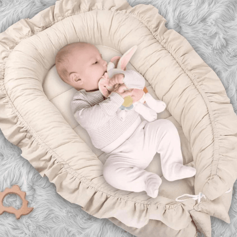 Baby nest cocoon newborns - The Linen House