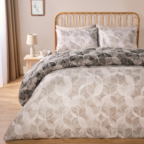 Grey Printed Bedsheet (3pcs)