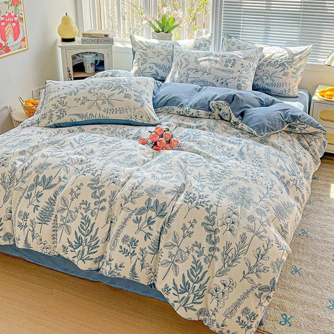 Ditsy Floral Digital Print Duvet Set– Luxury Bedding - The Linen House