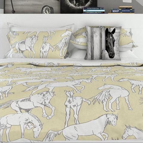 Equestrian Themed Horse Bedding Set – Artistic Yellow Horse Duvet Covers - The Linen House