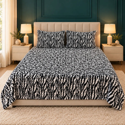 Luxury Black & White Zebra Fleece Bedsheet Set