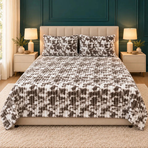 Luxury Brown & White Tie-Dye Fleece Bedsheet Set - The Linen House