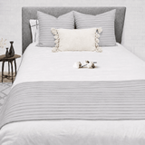 Luxury Pleated Bed Runner with 2 Matching Cushions