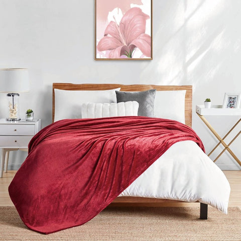 Soft Flannel Fleece Blanket red - The Linen House