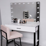 MAKE-UP TABLE MAKEUP ARTIST BLACK AND WHITE