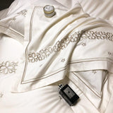Luxury New White Cotton Satin Embroidered Duvet Set