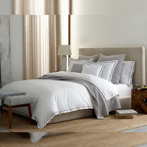 Scalloped Flange Duvet Set - The Linen House
