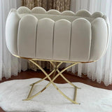 Velvet Tufted Bassinet - The Linen House