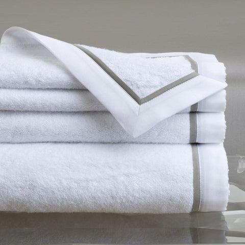 White Bath Towel - The Linen House